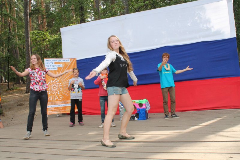 Фото к Информационный центр по атомной энергии Челябинска провел  Второй областной фестиваль технического творчества